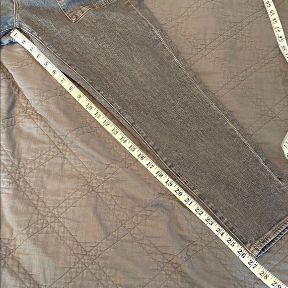 Veronica Beard Logan slim straight extra high rise jeans - Picture 8 of 8